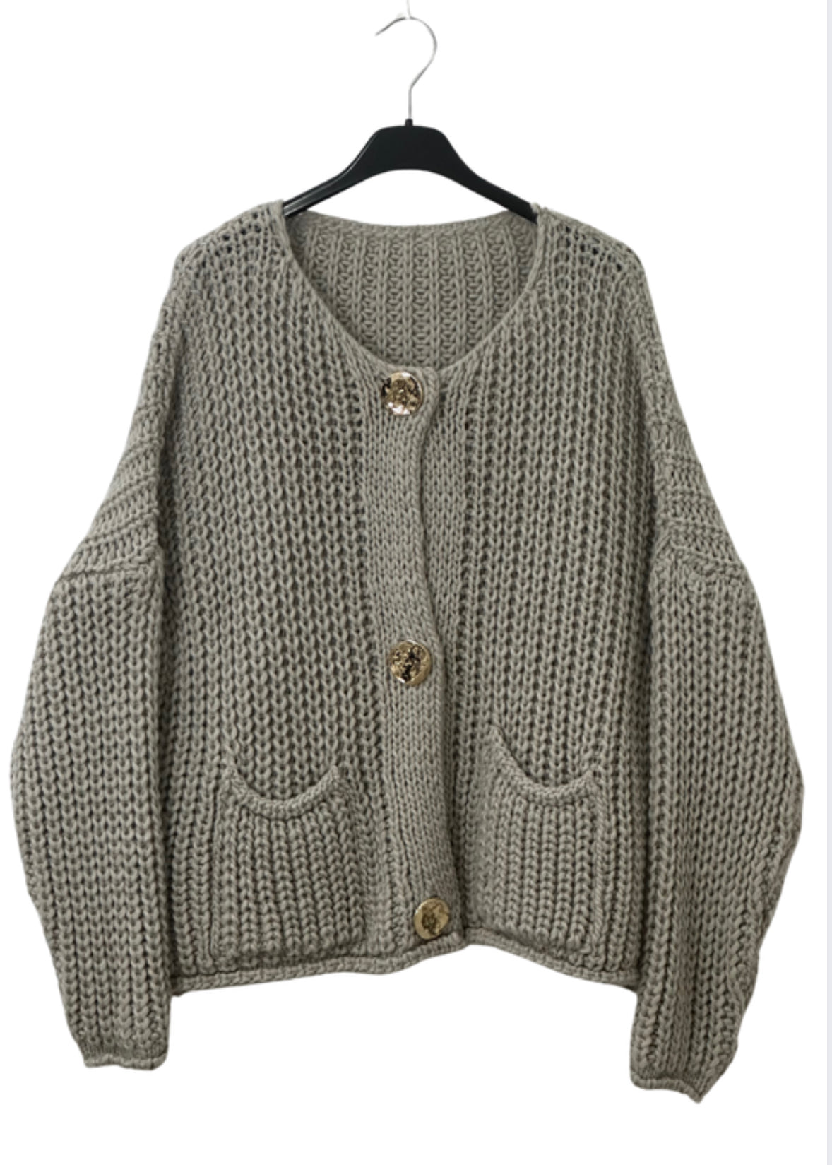Strickjacke mit gestanzten Knöpfen*SUPERSALE*