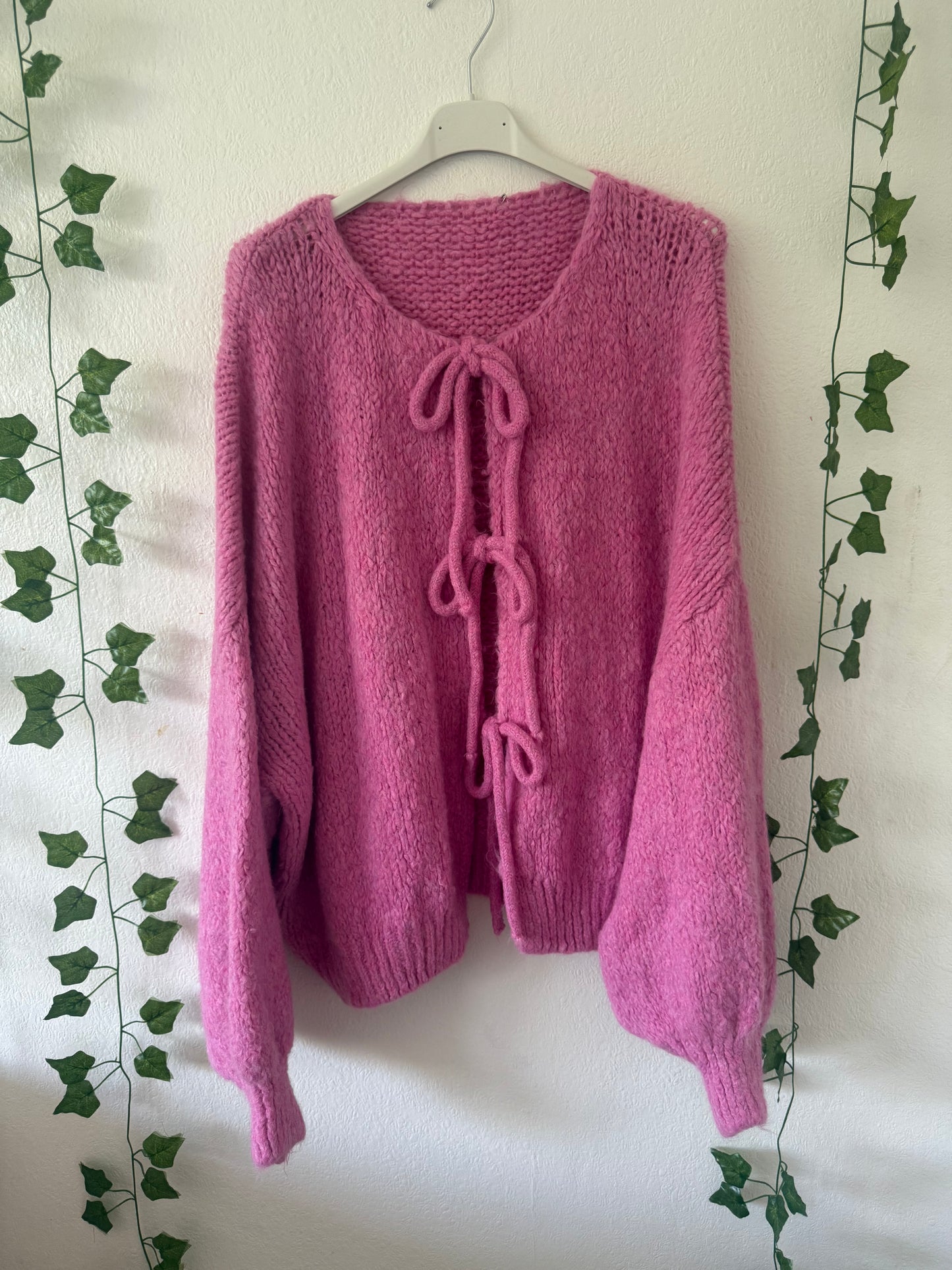Schleifen Strickjacke