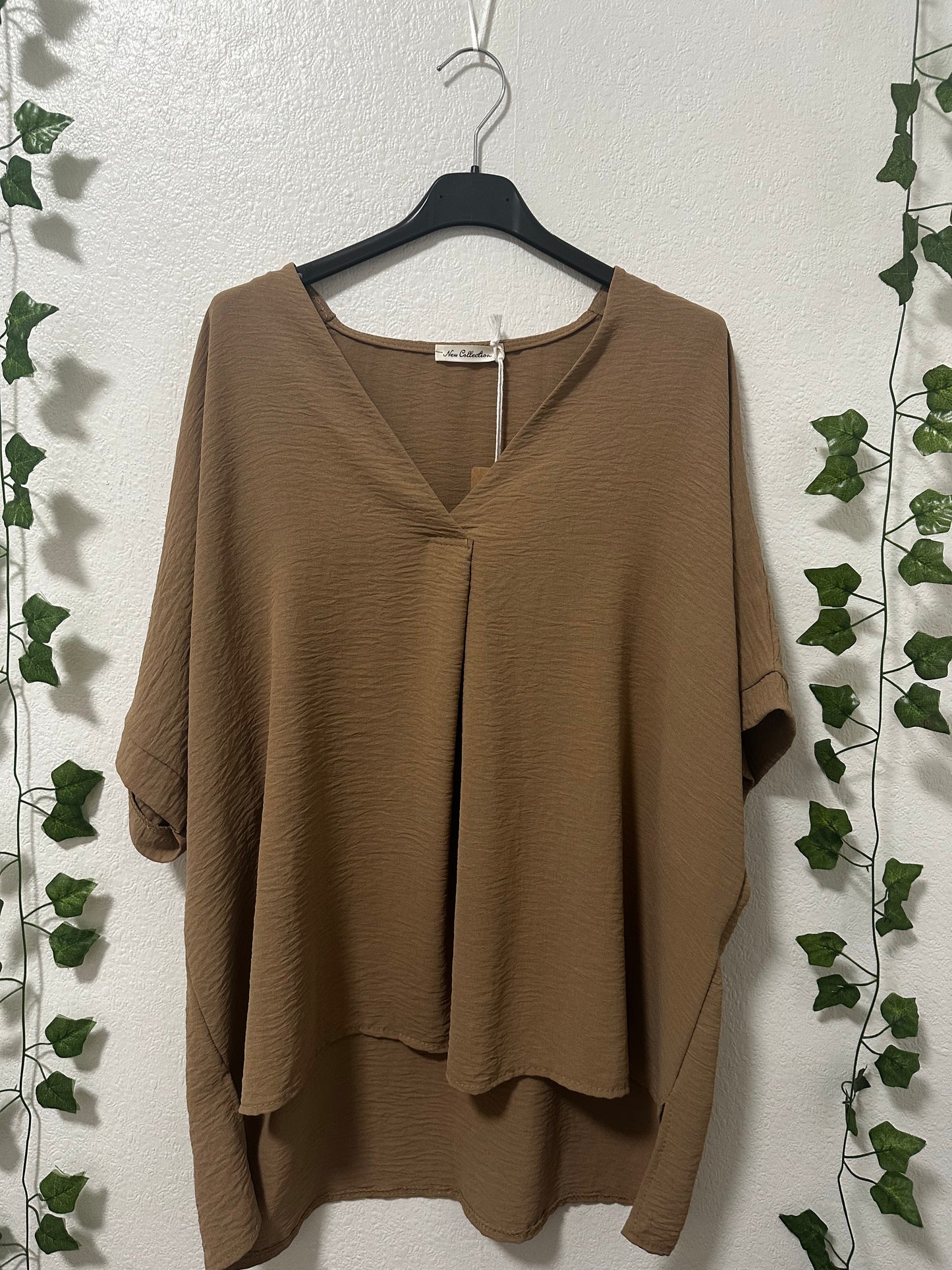 Shirt mit V-Ausschnitt - MARRY