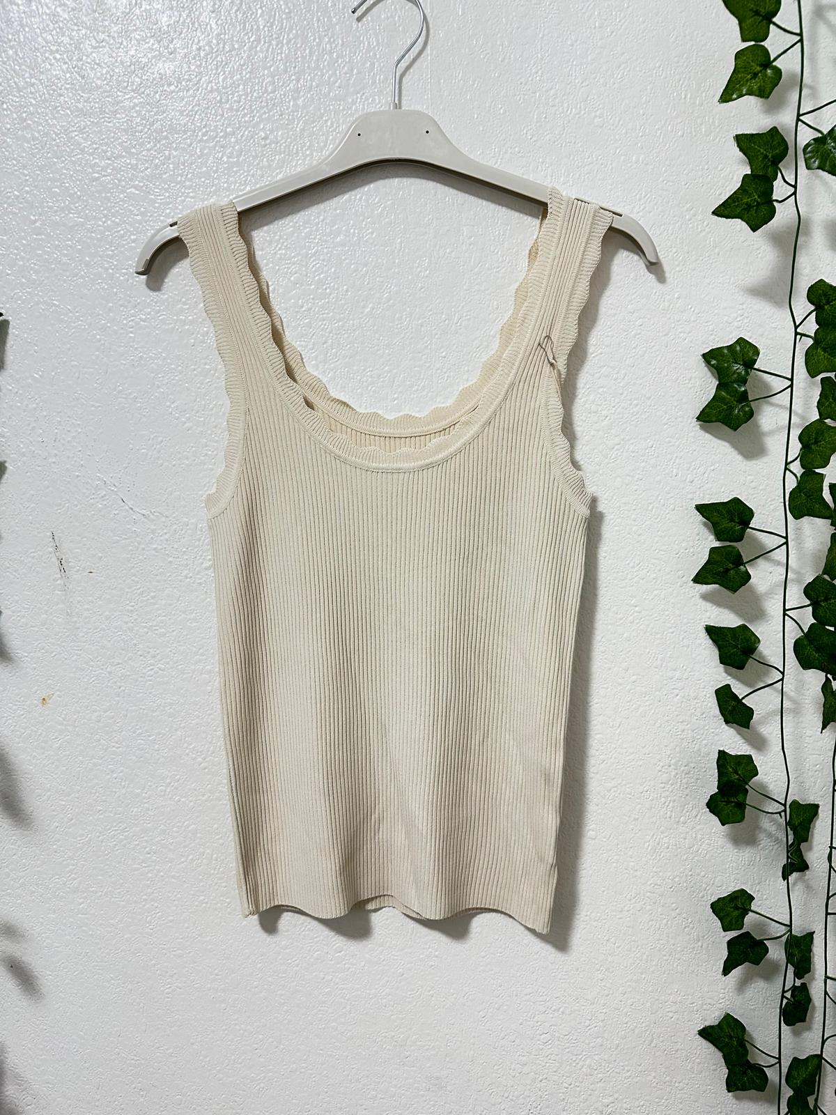 Ripp-Tanktop mit Wellenkante gr.XS-S